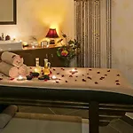 Hotel Oezkaymak Select