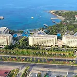 Oezkaymak Select Hotel