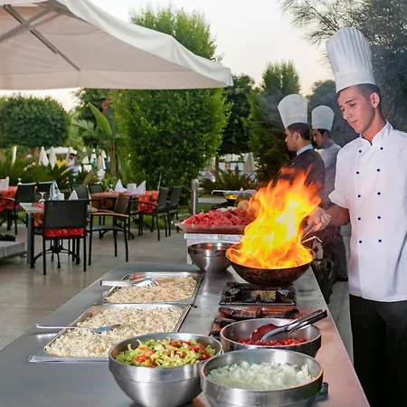 Hotel Oezkaymak Select