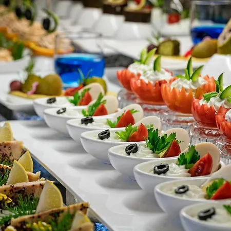 فندق Oezkaymak Select