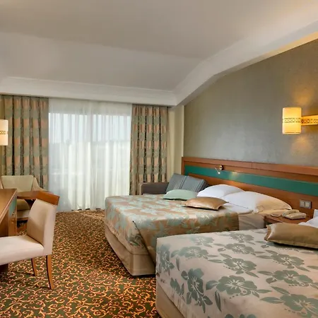 Hotel Oezkaymak Select