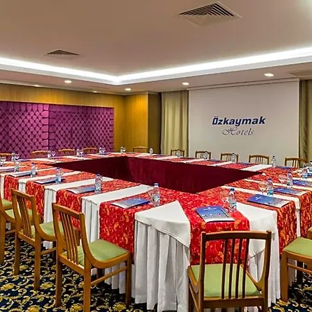 Oezkaymak Select אלאניה