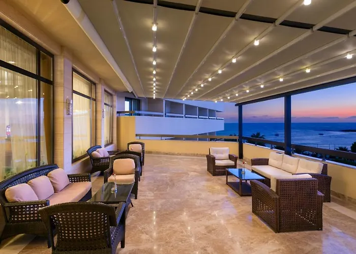 Oezkaymak Select Hotel