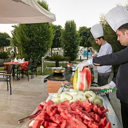 Oezkaymak Select Hotel