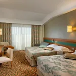 Hotel Oezkaymak Select